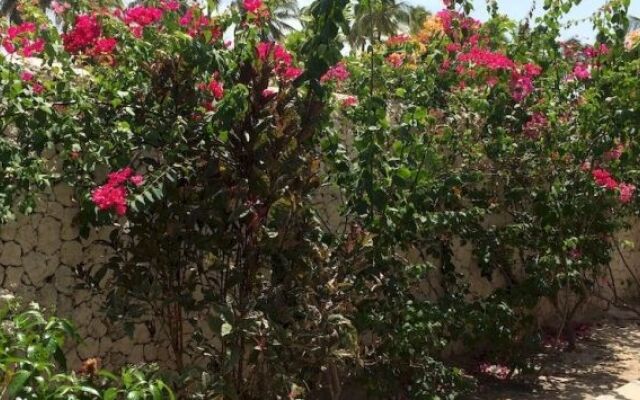 Zanzibar Garden Villa