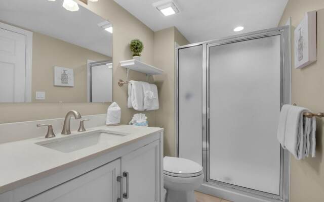 Pelican Beach 1213 2 Bedroom Condo