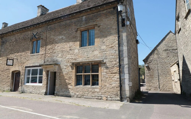 The Old Swan