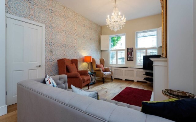 Veeve - Wimbledon Retreat