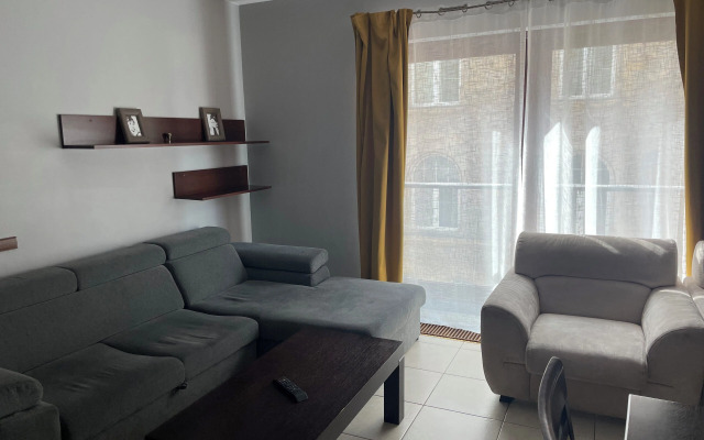 Luxury Apartments Just In Center