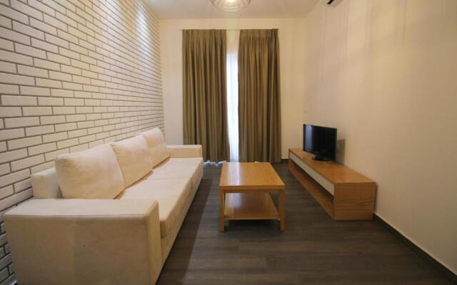 Sunrise Luxury Apartments