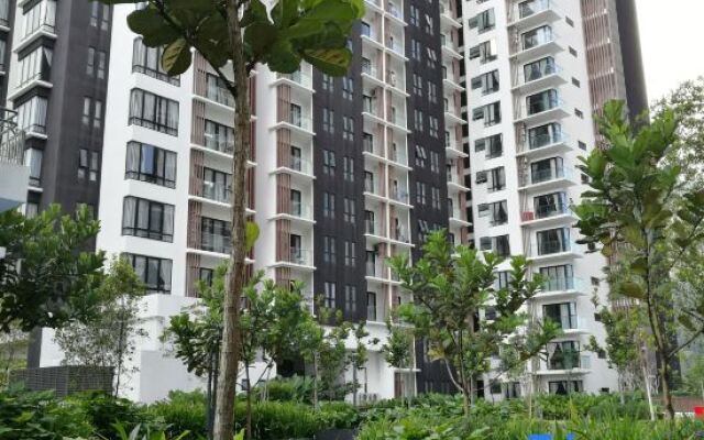 Urban Tropic@Midhill Genting Highland (Free Wi-Fi)