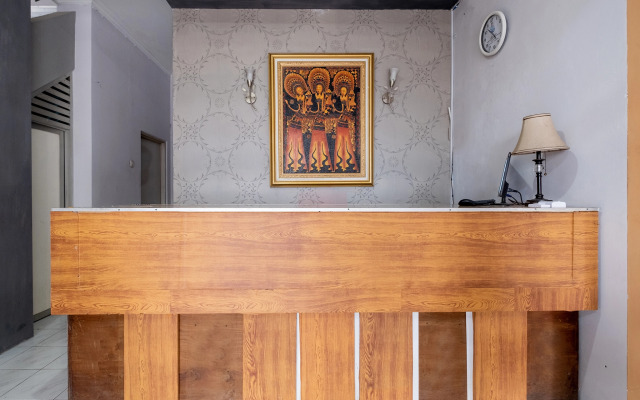 OYO 2669 Crown Residence