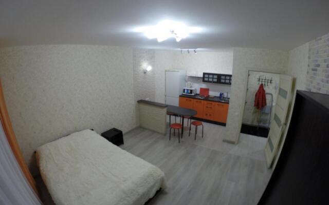 Милана на улице Кустанайская