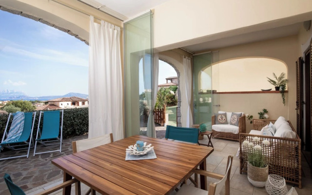 Anemone Apartment with Seaview Terrace