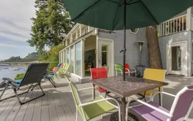 The Silver Beach House