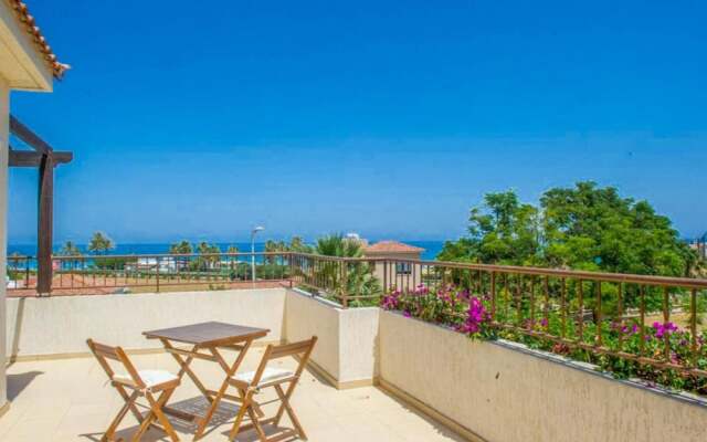 Villa Fortuna Large Private Pool Walk to Beach Sea Views A C Wifi Car Not Required - 2630