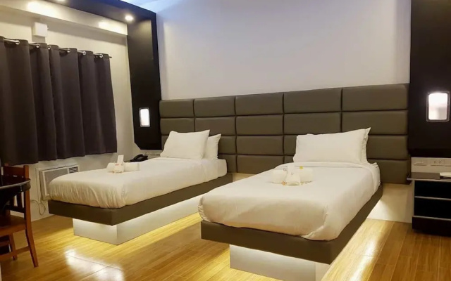 Dream Hotel