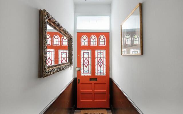 Courcy Road - 7 bedroom - sleeps up to 22
