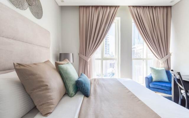 Superb & Incomparable 2BR With Study in the Heart of Downtown Dubai!