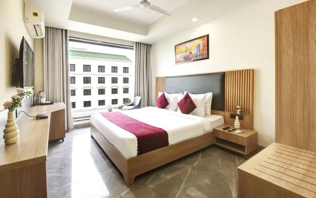 Saltstayz Premier – Cyber Hub