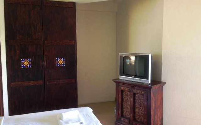 Yanadin Serviced Apartment