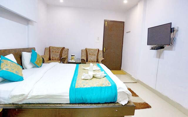 SPOT ON 3181 Parmarth Niketan
