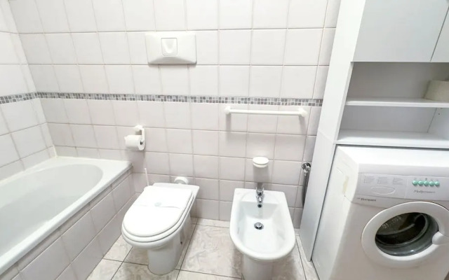 Il Giardino Delle Farfalle by Ca-sa Check