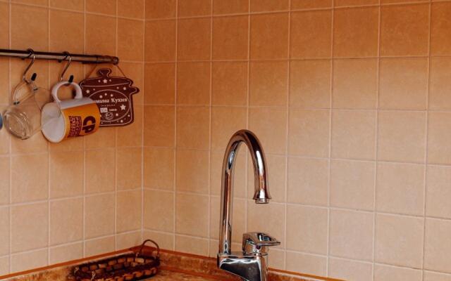 Apartments on Lenin Avenue 112-78