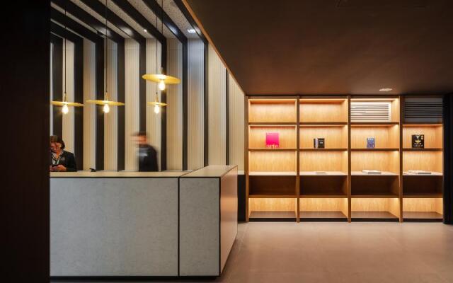 Hotel Acta the Clover