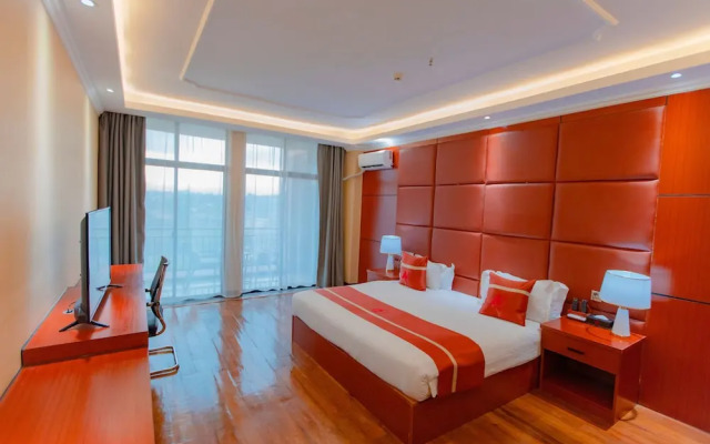 M Apartments & Hotel