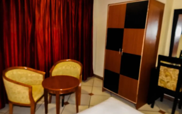 Emarald Hotels