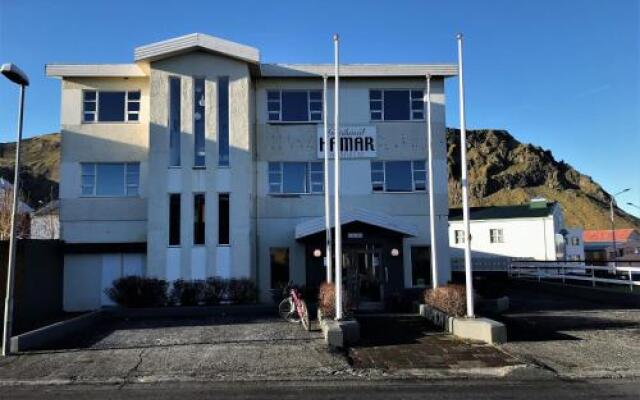 Puffin Nest Capsule Hostel