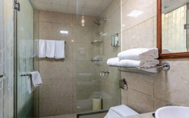 Julong Hotel