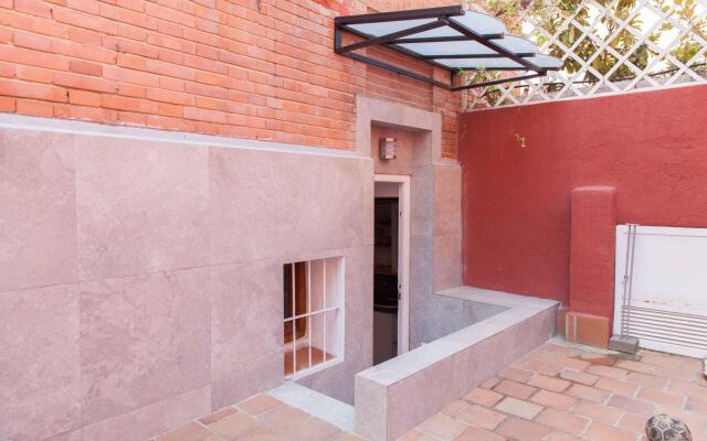 M (AXIII83) Apartamento con jardín Hispanoamérica