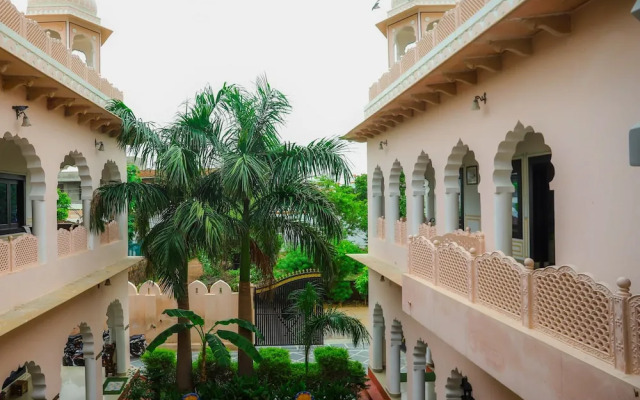 Hotel Kiran Vilas Palace