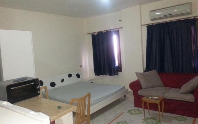 Criss Haya Apartments