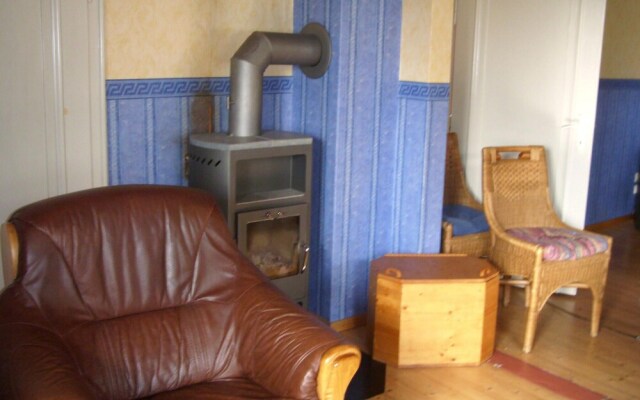 Beautiful Home in Medebach-düdinghausen With 6 Bedrooms and Wifi