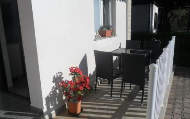 Apartment in Medulin with air conditioning washing machine