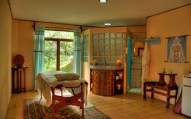 Amatierra Retreat And Wellness Center