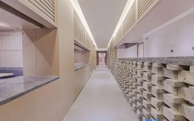 JinYuan Hotel (Beijing Wangjing Science and Technology Park Huacai Center)