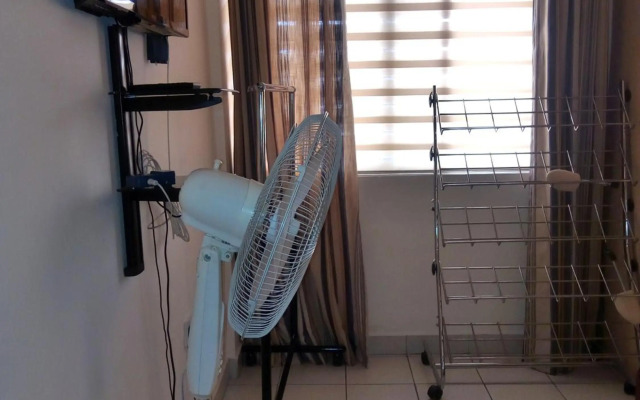 Regimanuel Apartments - Kwabenya