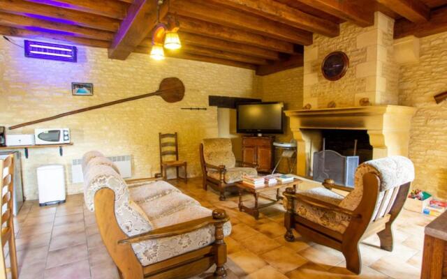 Gîte Saint-Crépin-et-Carlucet, 5 pièces, 12 personnes - FR-1-616-108