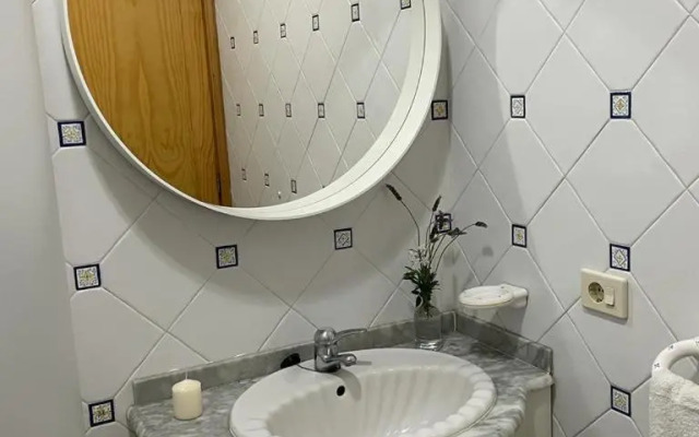 Primera línea en piscinas naturales.