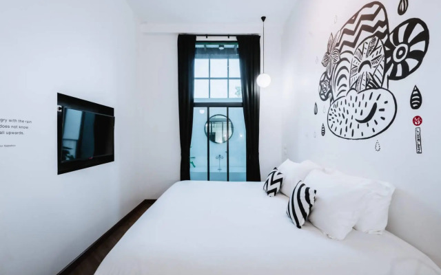 Blu Monkey Hub & Hotel Ranong