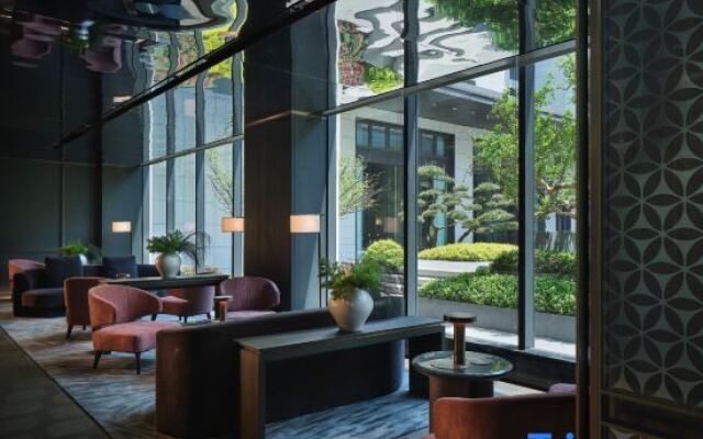 Yangzhou Slender West Lake Hongyuan Garden