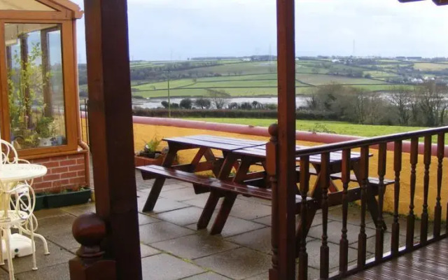 Pembroke Dock B&B - Southgate.