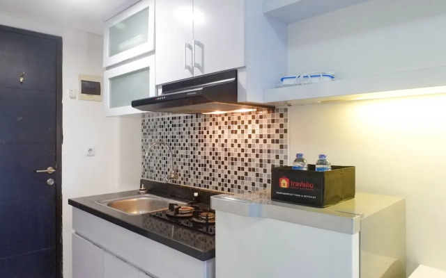 Cozy Living Studio Apartment At Puri Mas