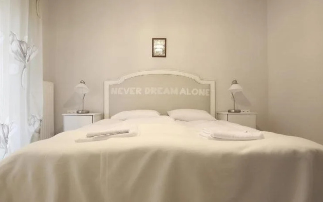 Pastel Guesthouse