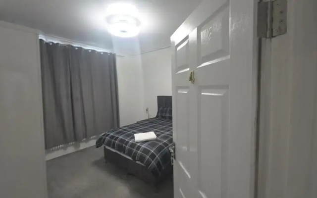 Justin Superb Luxury Stay