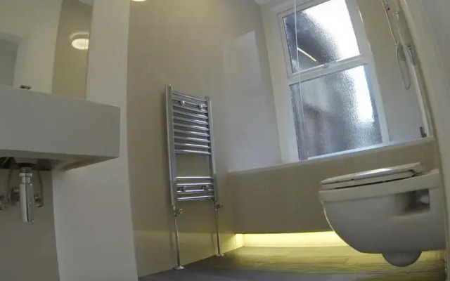 Deluxe Family Suite