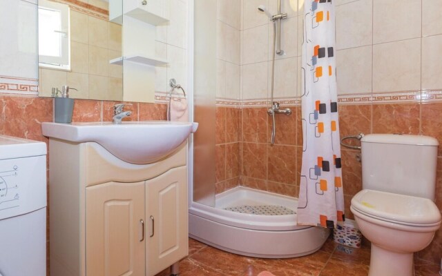 Stunning Apartment in Birine With 3 Bedrooms and Wifi