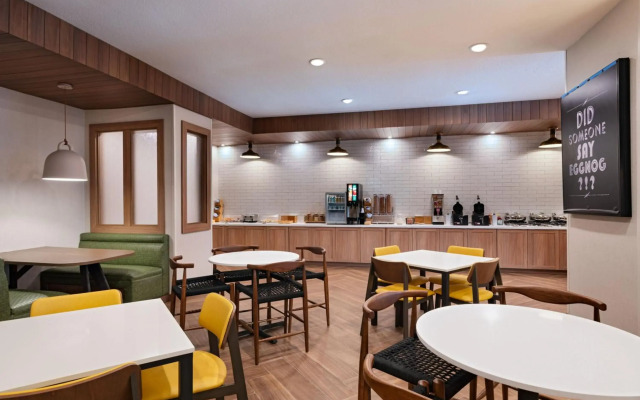 Fairfield Inn & Suites Hillsboro