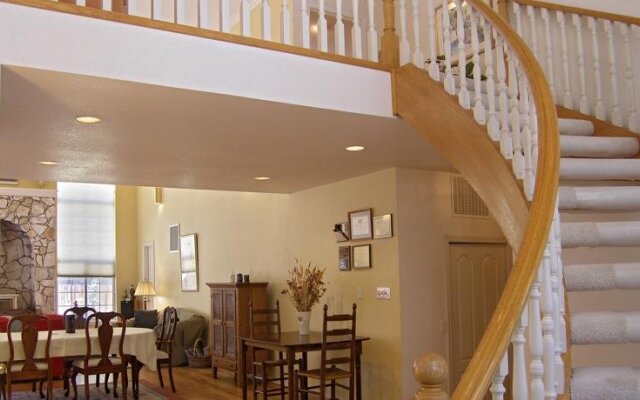 Legacies Bed & Breakfast