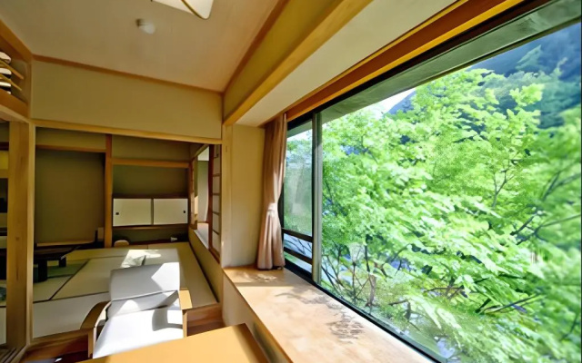 Nishiyama Onsen Keiunkan – Guest Rooms – Hayakawa