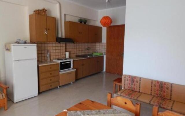 Mastiha Emporios Apartments