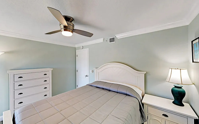 18320 Gulf Blvd Condo Unit 404