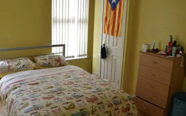 Impeccable 3-bed Apartment in Belfast