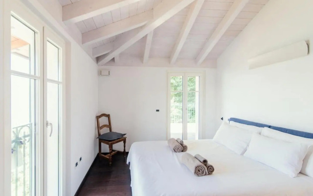 Como Lake & Mountain